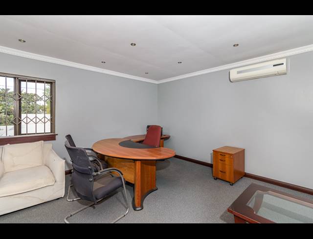 438M² BUSINESS TO LET IN NORWOOD